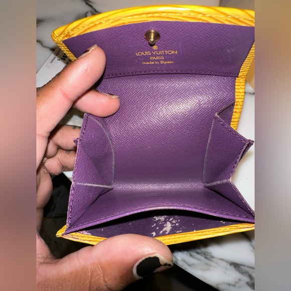 Louis Vuitton Wallet - Picture 10 of 15